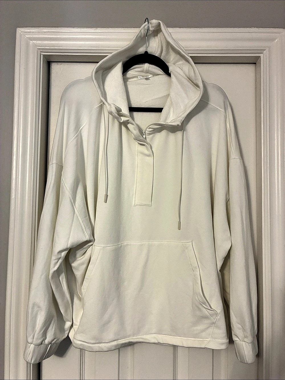 Knitx White Pullover Hoodie XXL Like New